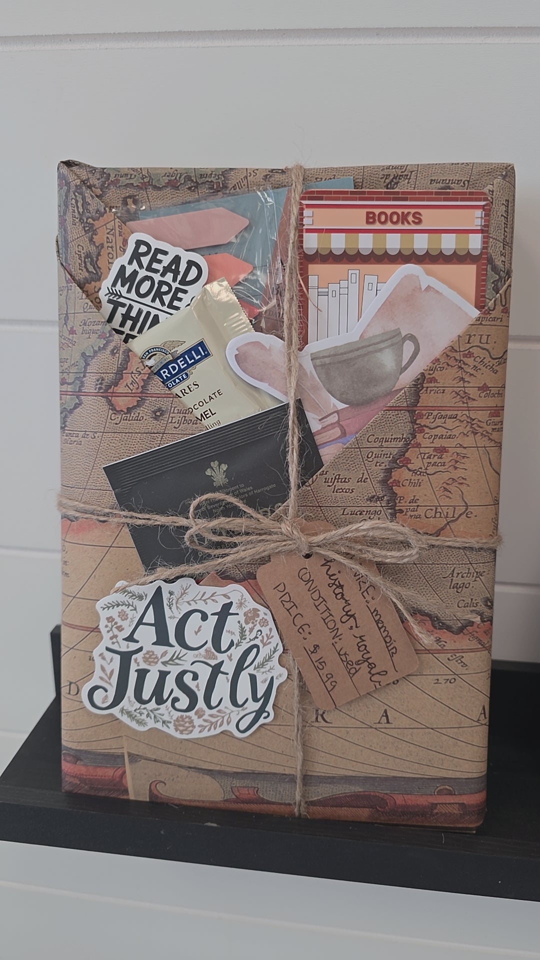 Blind Date Book - Genre: History