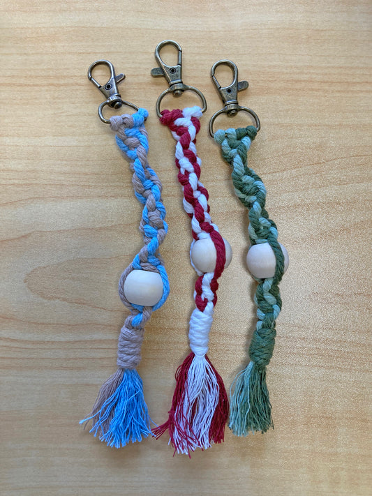 Macrame keychain