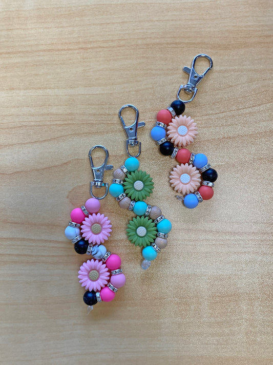S-flower keychains